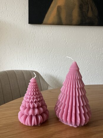 kerstboom kaars - roze/paars - groot 